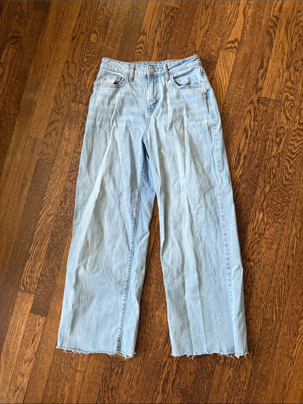 WILD FABLE size 4 Light Wash Wide-Leg Women’s Jeans